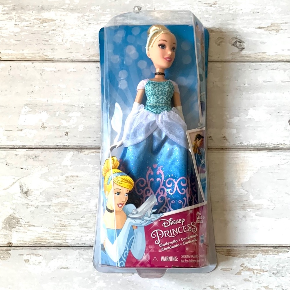 Disney Princess Cinderella Royal Shimmer 12in Doll NEW in Package